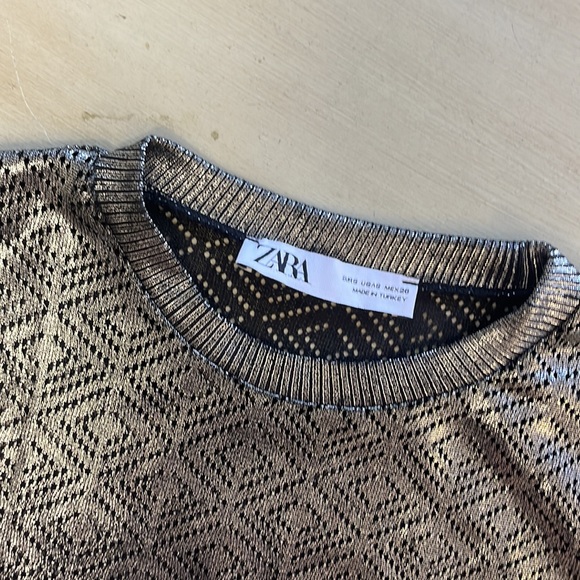 ZARA Top - Picture 3 of 3